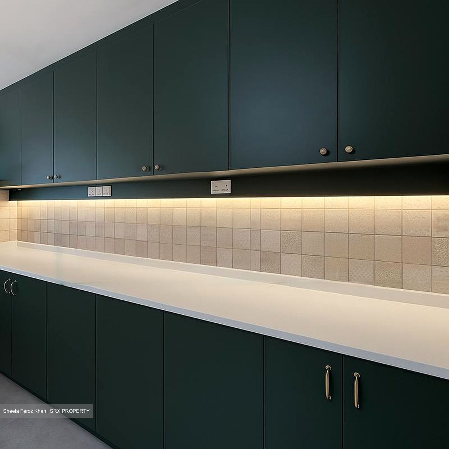 Blk 352 Clementi Avenue 2 Shopping Centre (Clementi), HDB 3 Rooms #469700061